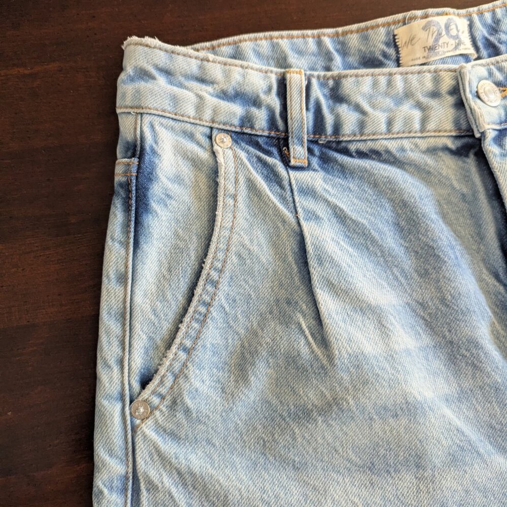 We The Free People 29 Kinsey Crop Wide Leg Jeans Light Acid Wash Distressed Boho - Picture 4 of 9